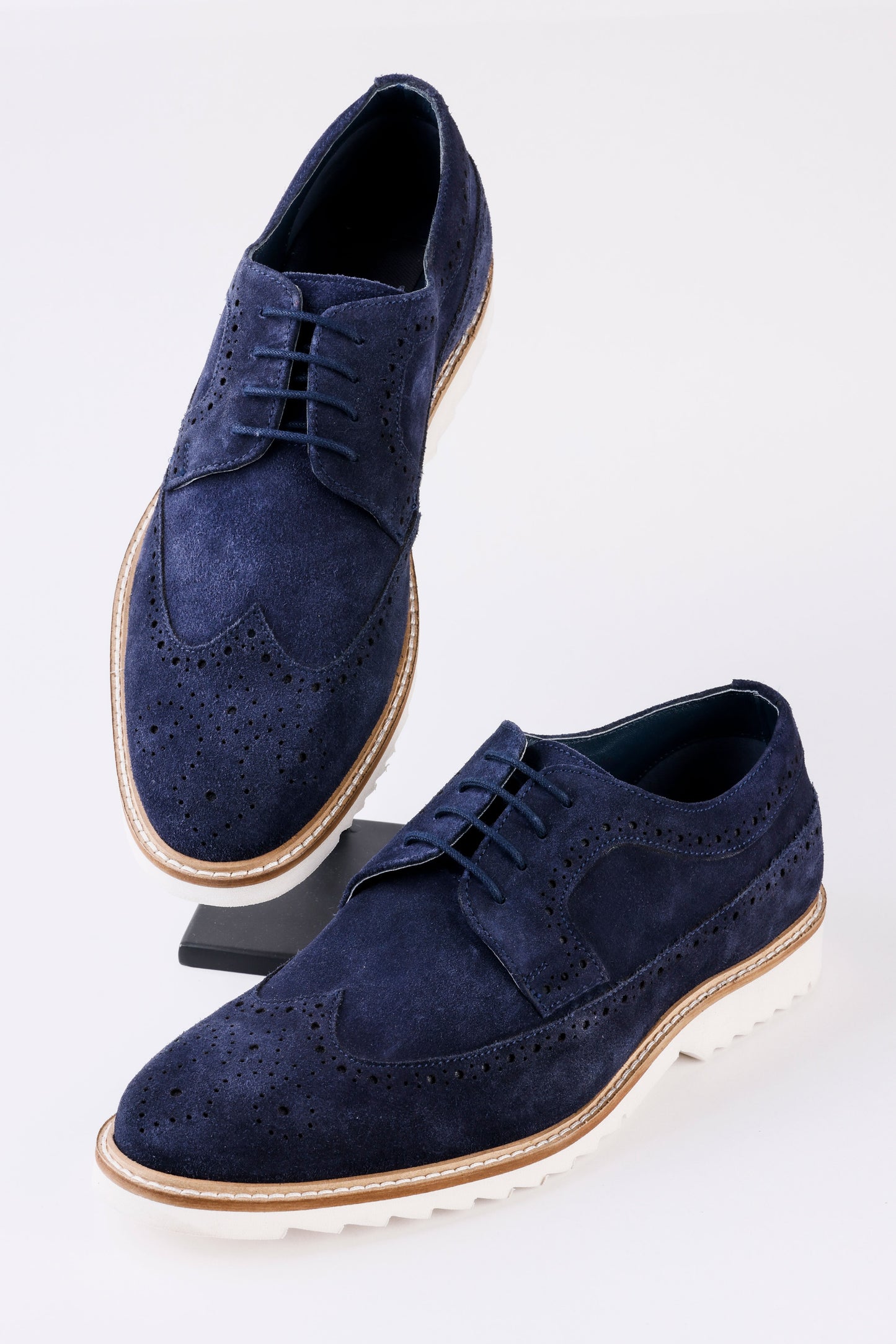 Crocodile -  Mens Shoes - Jasp Suede - Color Navy